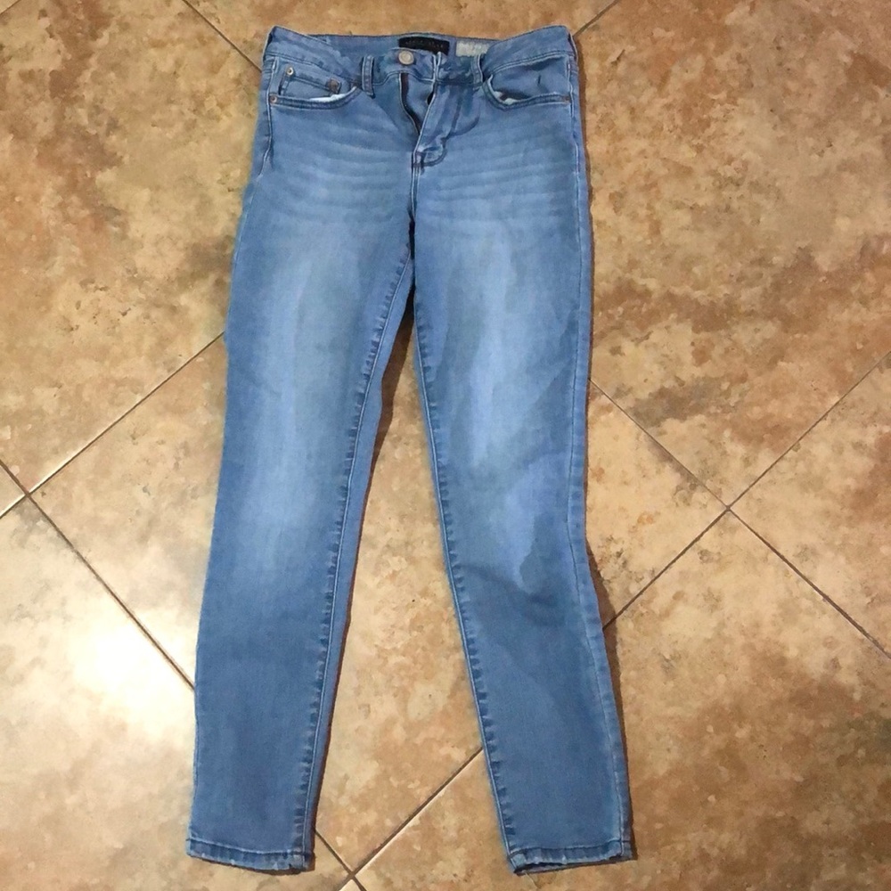 Aeropostale High-Waisted Jeggings